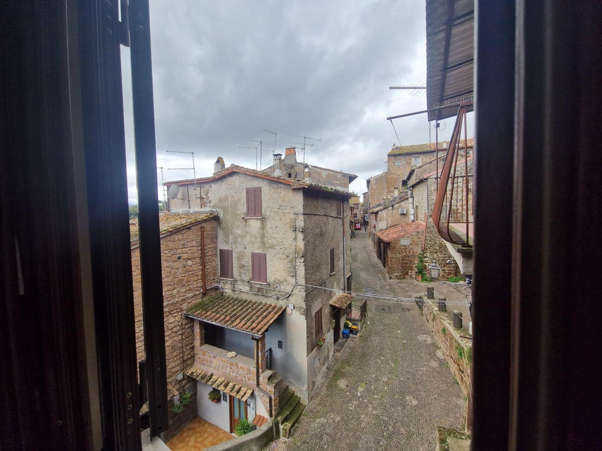 Piazza Duomo Casa Vacanze Sutri Exterior photo