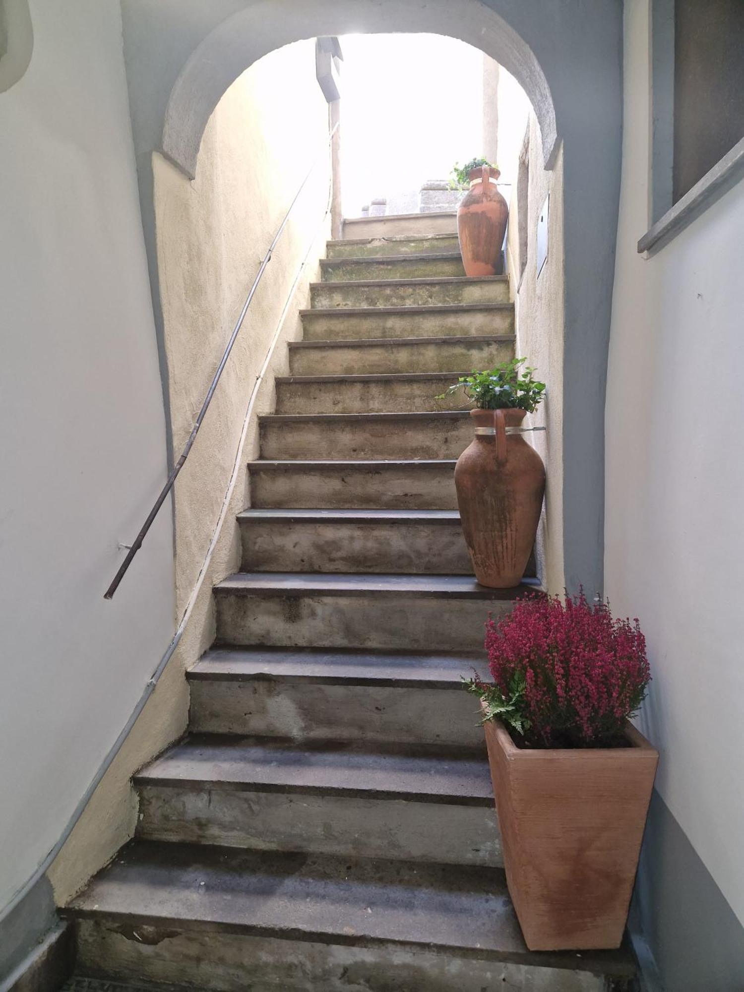 Piazza Duomo Casa Vacanze Sutri Exterior photo