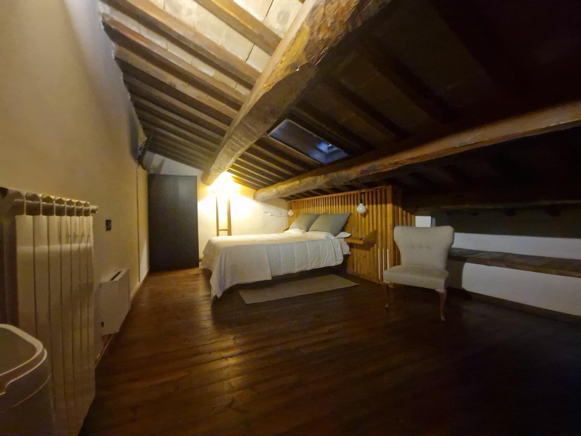 Piazza Duomo Casa Vacanze Sutri Exterior photo